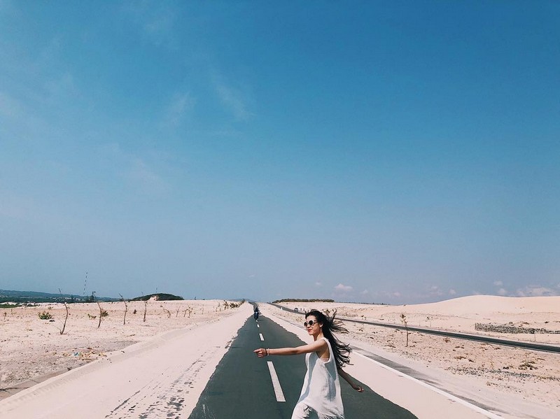 Tạp chí Du lịch Wanderlust Tips | Bàu Trắng: Có một "sa mạc Sahara" đẹp ngây ngất ở Việt Nam