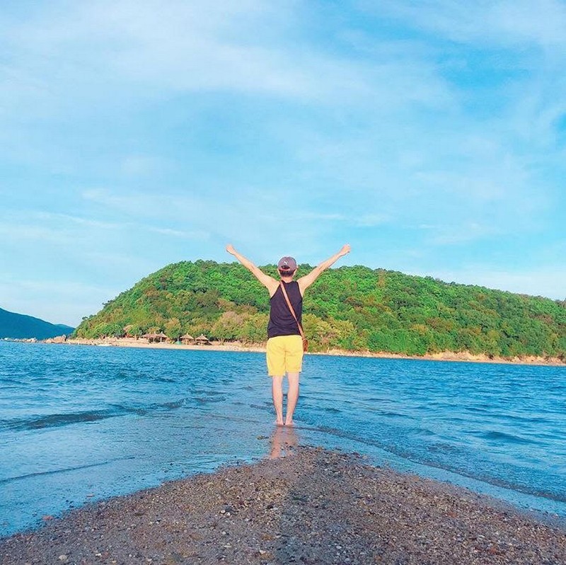 Check-in 5 con đường biển tuyệt đẹp ở Việt Nam 14 wanderlust tips check in 5 con duong bien tuyet dep o viet nam 10