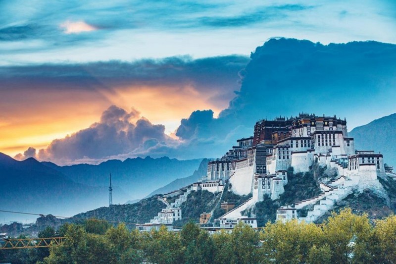 Tạp chí Du lịch Wanderlust Tips | Cung điện Potala: Lãnh địa tôn giáo thiêng liêng tại Tây Tạng