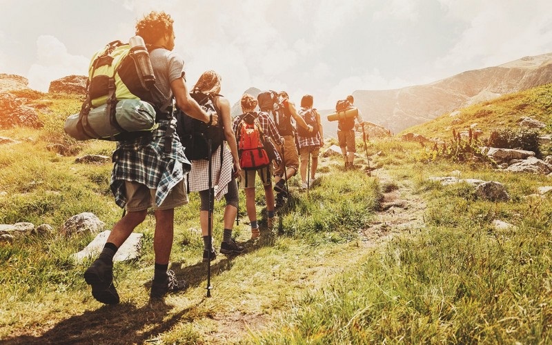 tạp chí wanderlust tips balo leo núi nào phù hợp với bạn