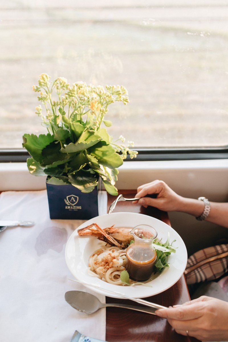 Những điều lưu ý khi du lịch bằng tàu hỏa 10 wanderlust tips nhung dieu nen nho khi du lich bang tau hoa 5