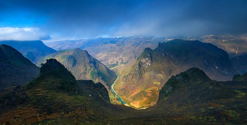 Tạp chí Du lịch Wanderlust Tips | Sông Nho Quế: Điểm check-in xanh mướt ở Hà Giang