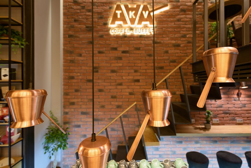 Tạp chí Du lịch Wanderlust Tips TAKAVA coffee-buffet: Quán cà phê độc đáo mang phong cách Thổ Nhĩ Kỳ