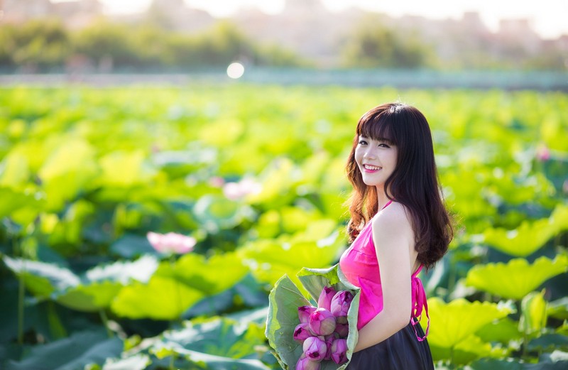 Xinh lung linh cùng bí kíp chụp ảnh đẹp với hoa sen 5 tạp chí wanderlust tips kinh nghiệm chụp ảnh đẹp với hoa sen