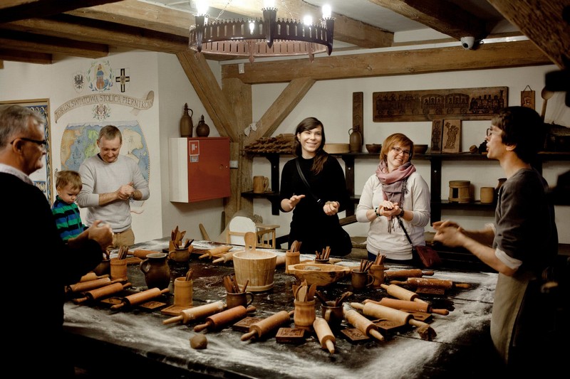 Tạp chí Du lịch Wanderlust Tips Đi khắp châu Âu, khám phá những bảo tàng ẩm thực nổi tiếng