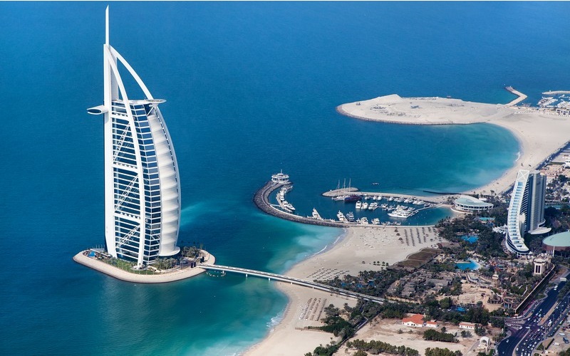 Đến UAE ghé thăm 3 trung tâm mua sắm xa xỉ nhất 5 https://wanderlusttips.com/2016/07/25/malta-quoc-dao-tran-ngap-anh-mat-troi-o-dia-trung-hai/