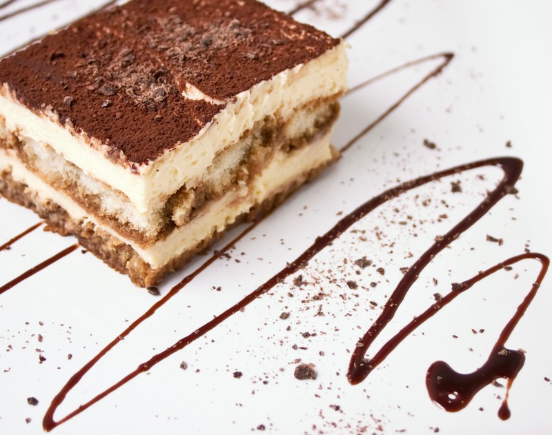 tạp chí Wnaderlust Tips giaacsmow tiramisu