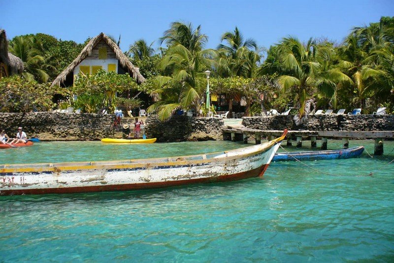 Tạp chí Du lịch Wanderlust Tips | Chiêm ngưỡng những bãi biển xanh trong tuyệt đẹp 