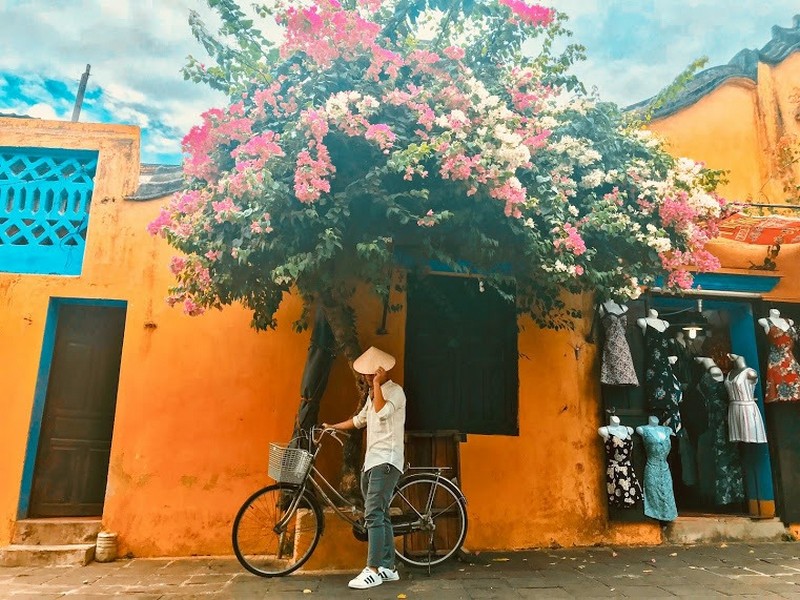 Tạp chí Du lịch Wanderlust Tips | Có một Hội An hoài cổ và bình yên