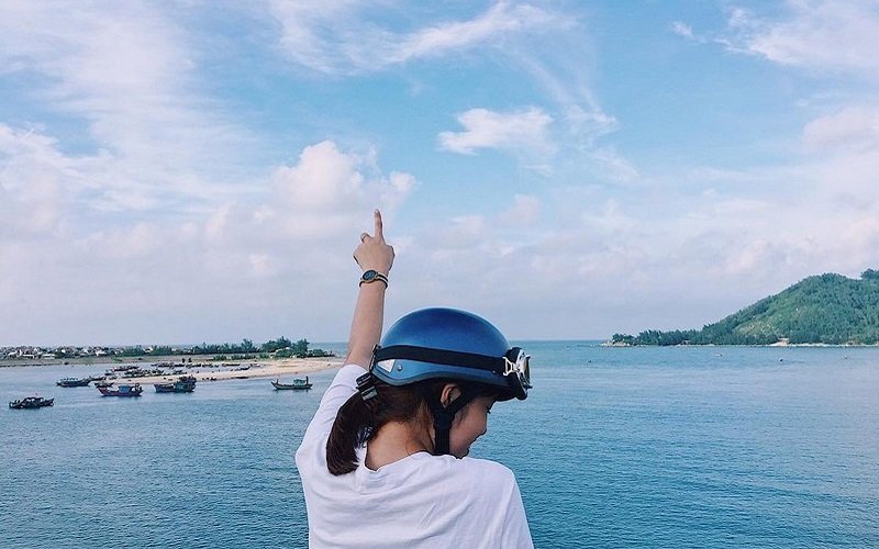 Về biển Xuân Thành, ru an yên bên bờ cát trắng Về biển Xuân Thành, ru an yên bên bờ cát trắng