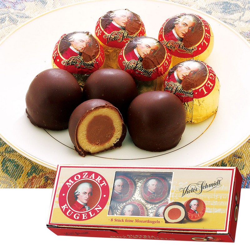 Tạp chí Du lịch Wanderlust Tips Gợi ý những món quà lưu niệm mang đậm sắc màu nước Áo