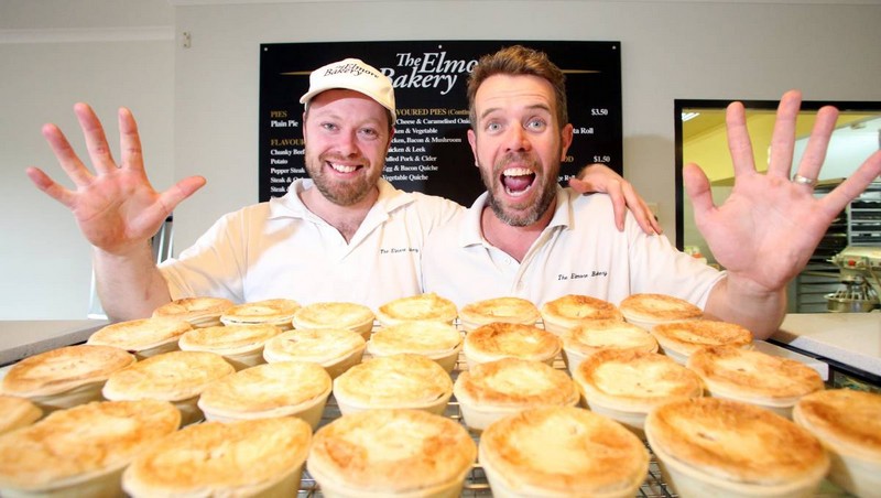 Tạp chí Du lịch Wandelust Tips Meat Pie: Biểu tưởng văn hóa ẩm thực Úc