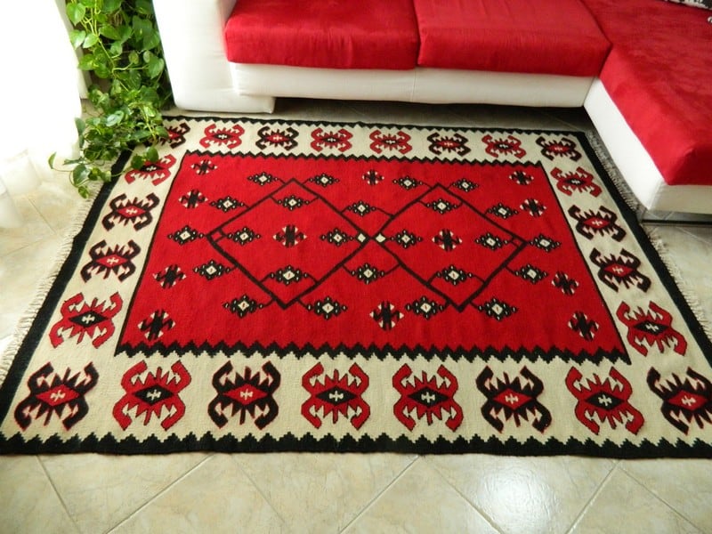 Những món quà lưu niệm độc đáo chỉ có thể mua ở Albania 5 Tạp chí Du lịch Wanderlust Tips Những món quà lưu niệm độc đáo chỉ có thể mua ở Albania