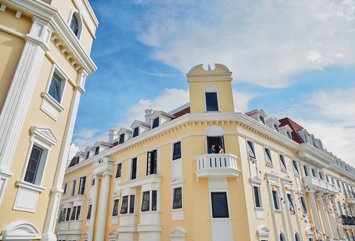 Wanderlust Tips 7.2019: Ha Long with a European Twist 7 Tạp chí Du lịch Wanderlust Tips Ra mắt đại lộ Úc Phi: Tâm điểm giao thương toàn miền Bắc