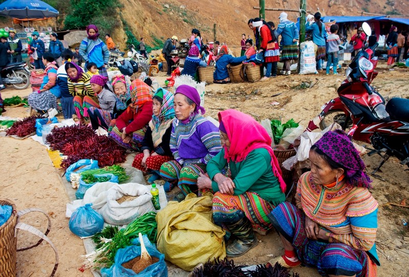 4 chợ phiên đi là nhớ ở Lào Cai 7 tạp chí Wanderlust Tips | 4 phiên chợ đi là nhớ ở Lào Cai