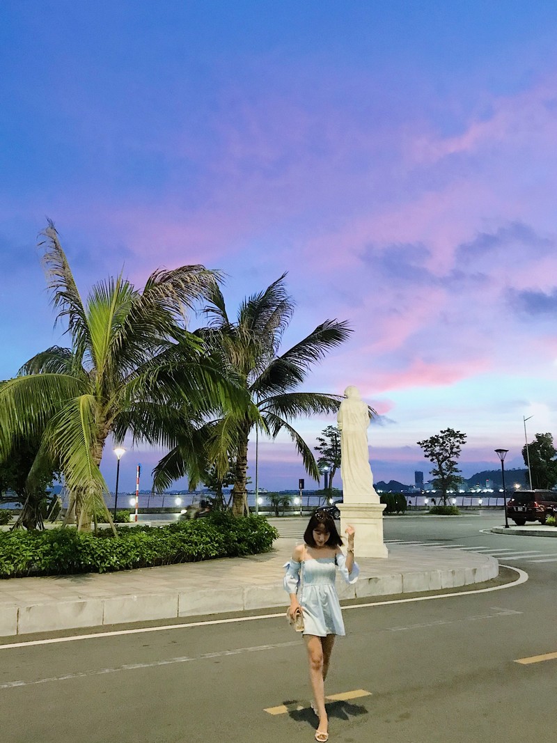 wanderlust tips 9x hai phong me man bien troi ha long 1