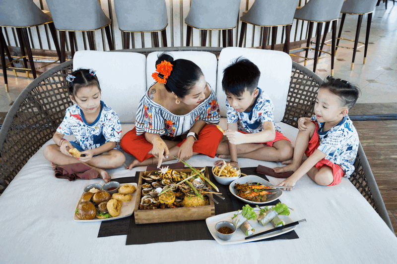 wanderlust tips gia dinh oc thanh van cung nhau vi vu da nang dip he 5