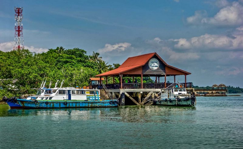 Tạp chí Du lịch Wanderlust Tips | Khám phá 5 hòn đảo đẹp lịm tim ở Singapore