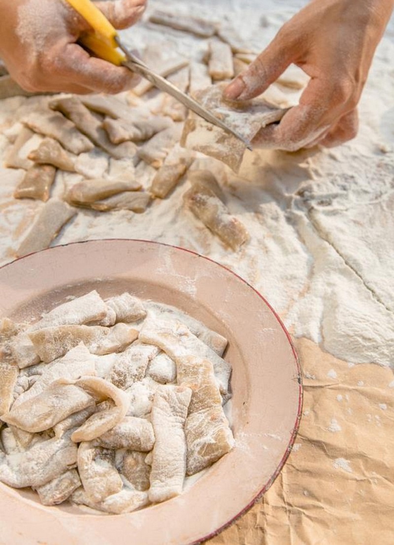 Tạp chí Du lịch Wanderlust Tips | Chè lam Cao Bằng: Nếm một lần thương hoài ngàn năm