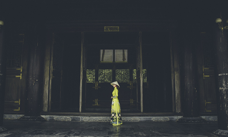 Thiếu nữ Hà thành diện áo dài, nón lá du lịch Ninh Bình 9 Tạp chí Du lịch Wanderlust Tips | Thiếu nữ Hà thành diện áo dài nón lá du lịch Ninh Bình