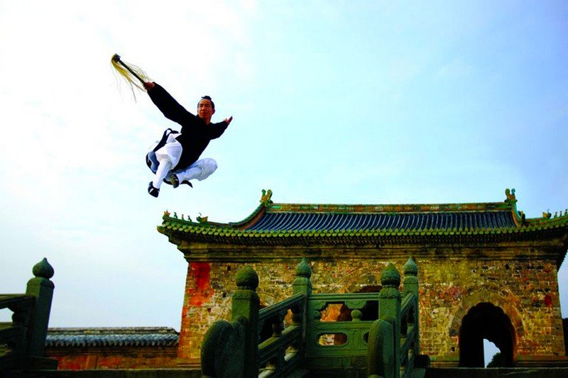 Tạp chí Du lịch Wanderlust Tips Đến Trung Quốc, khám phá núi Võ Đang huyền thoại của Đạo giáo