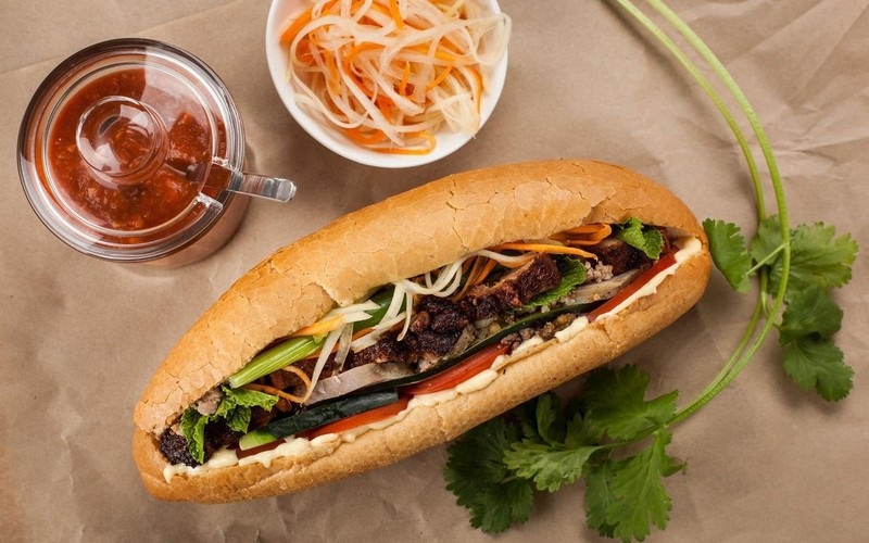 Trăm năm bánh mì Sài Gòn Trăm năm bánh mì Sài Gòn