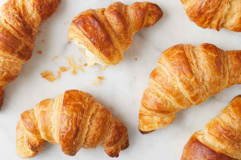 tạp chí Wanderlust Tips | cuộc phiêu lưu của bánh croissant