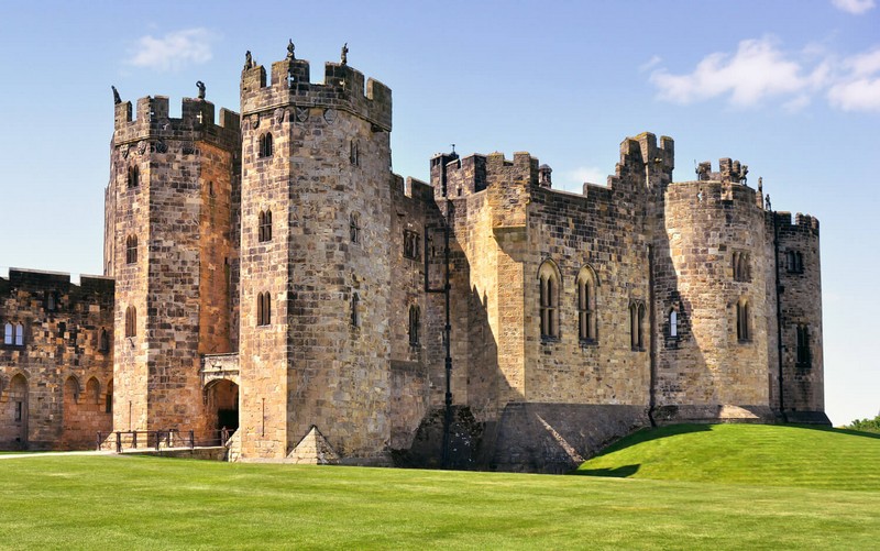 Hành trình khám phá thế giới phép thuật của Harry Potter