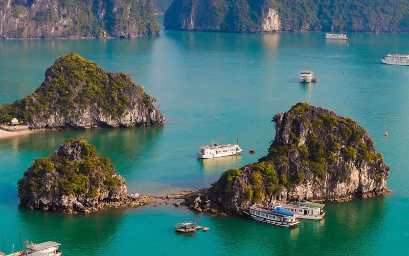 wanderlust tips vinh ha long diem den hap dan tai chau a00