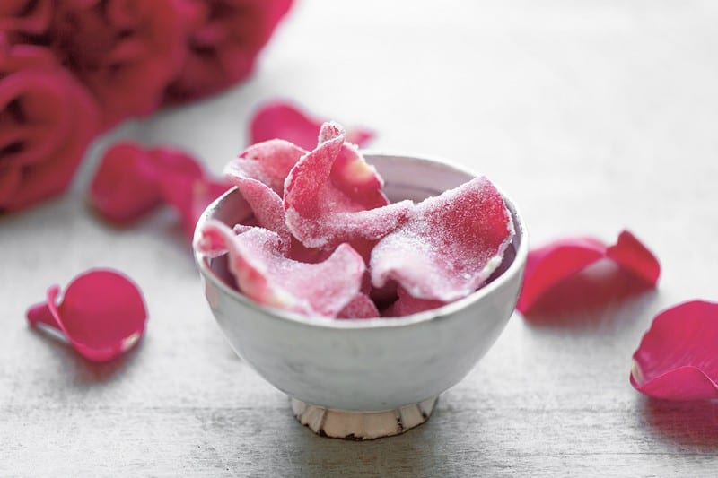 Tạp chí Du lịch Wanderlust Tips Hoa ướp đường: Chạm đến sự tinh tế trong từng cánh hoa