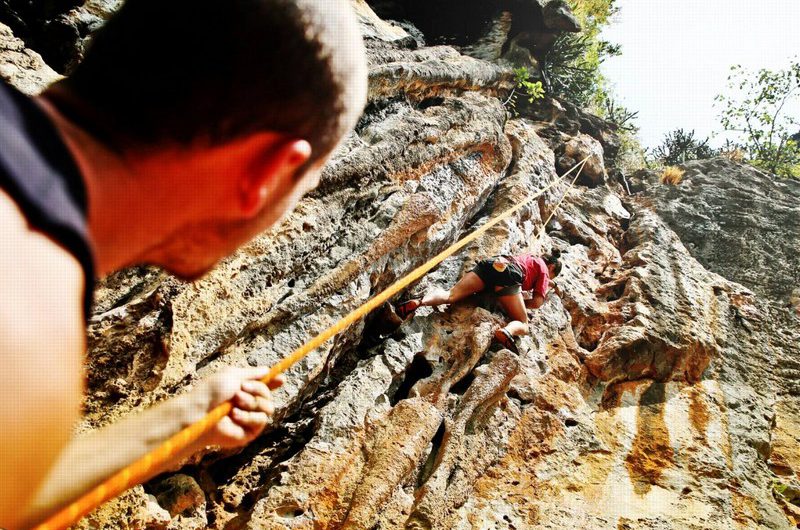 Tạp chí Du lịch Wanderlust Tips Du lịch Railay, Thái Lan: Tận hưởng kỳ nghỉ tại thiên đường nhiệt đới