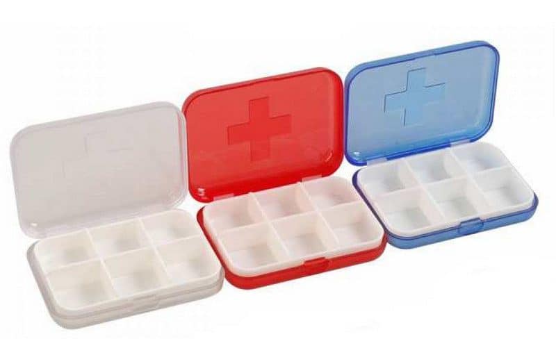 Bỏ túi những mẹo nhỏ để đóng gói mỹ phẩm khi đi du lịch 7 Wanderlust Tips meo dong goi my pham khi di du lich 03 e1567065151734