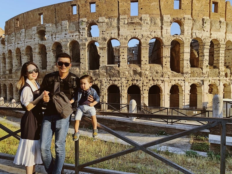 Hành trình du lịch gia đình đáng nhớ tới hòn đảo thiên đường Santorini 13 wanderlust tips cung gia dinh nho ghe tham hon dao thien duong santorini 3