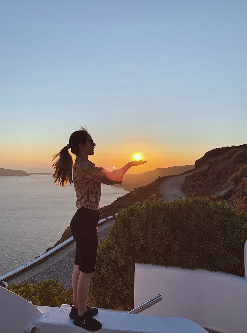 Hành trình du lịch gia đình đáng nhớ tới hòn đảo thiên đường Santorini 9 wanderlust tips cung gia dinh nho ghe tham hon dao thien duong santorini 7