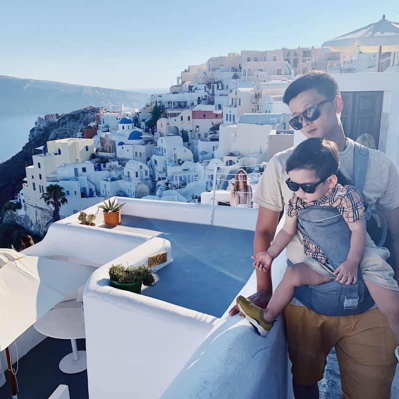 Hành trình du lịch gia đình đáng nhớ tới hòn đảo thiên đường Santorini 6 Tạp chí Du lịch Wanderlust Tips | Ghé thăm Hy Lạp cùng gia đình nhỏ ở hòn đảo thiên đường Santorini