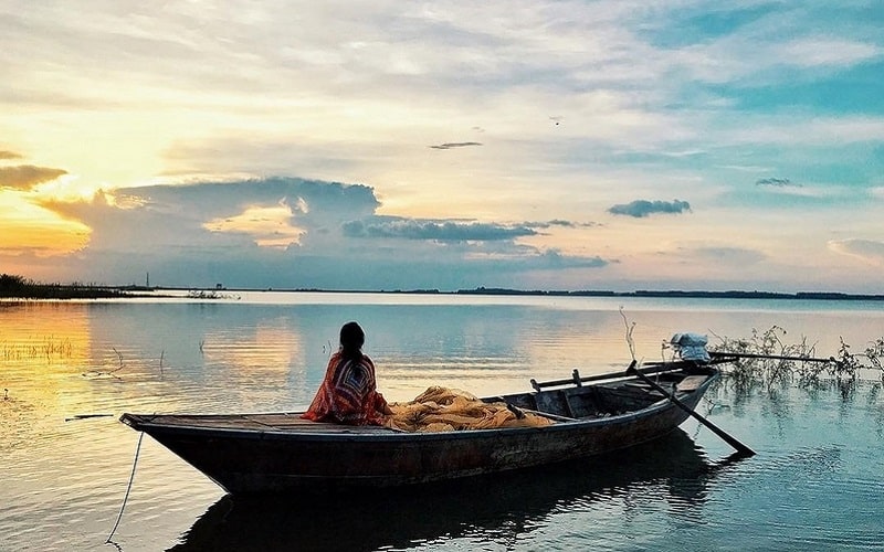 Tạp chí Du lịch Wanderlust Tips | Du lịch hồ Trị An: Hành trình tìm bình yên ở Đồng Nai