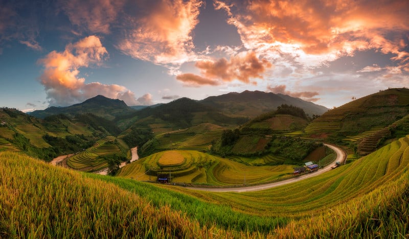 Tạp chí Du lịch Wanderlust Tips | Giấc mơ tuổi thanh xuân hóa mây trời Mù Cang Chải