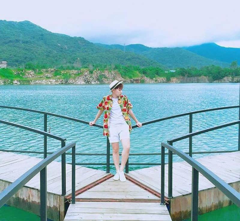 Tạp chí Du lịch Wanderlust Tips | Hồ Đá Xanh: Tuyệt tình cốc phiên bản Vũng Tàu