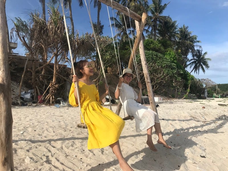 wanderlust tips hoi ban than ky niem 10 nam bang chuyen di ly son 9