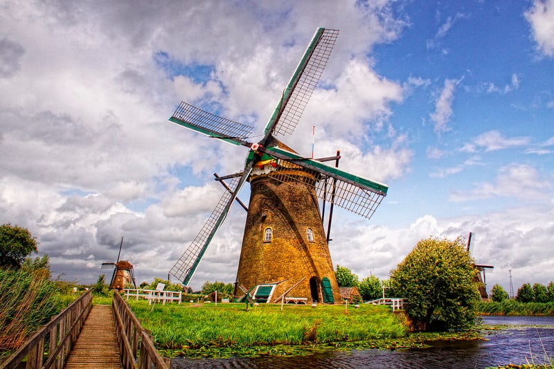 wanderlust tips niu giu an yen o lang coi xay gio Kinderdijk ha lan 10