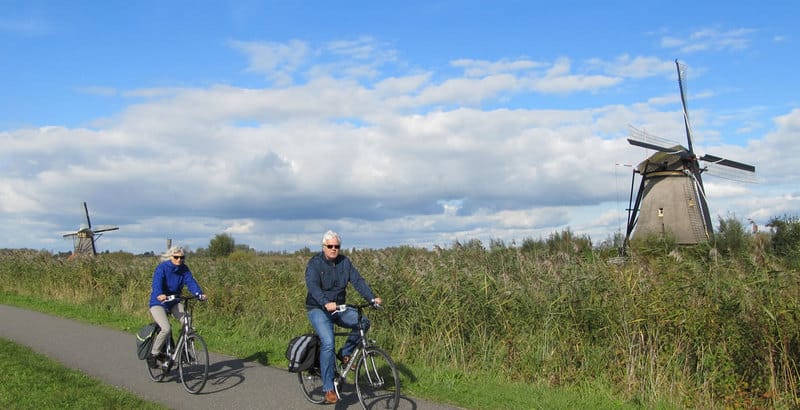 Níu giữ an yên ở ngôi làng cối xay gió Kinderdijk, Hà Lan