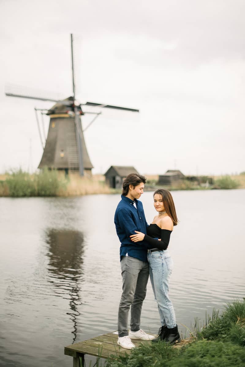 wanderlust tips niu giu an yen o lang coi xay gio Kinderdijk ha lan 9