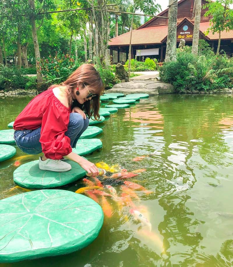 wanderlust tips thieu nu thai binh an tuong voi mien tay song nuoc 3