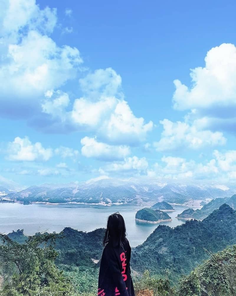 Tạp chí Du lịch Wanderlust Tips | Ba Khan, Hòa Bình: Chốn thiên đường giữa nhân gian tấp nập