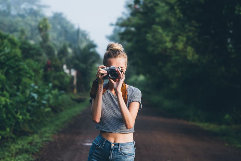 Trả lời những câu hỏi này để chuyến độc hành bớt cô đơn 6 Tạp chí Du lịch Wanderlust Tips | Trả lời những câu hỏi này để độc hành bớt cô đơn