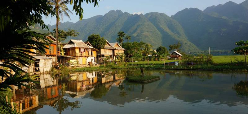 Tạp chí Du lịch Wanderlust Tips |Về Bản Lác nghe dịu êm tên từng bước chân