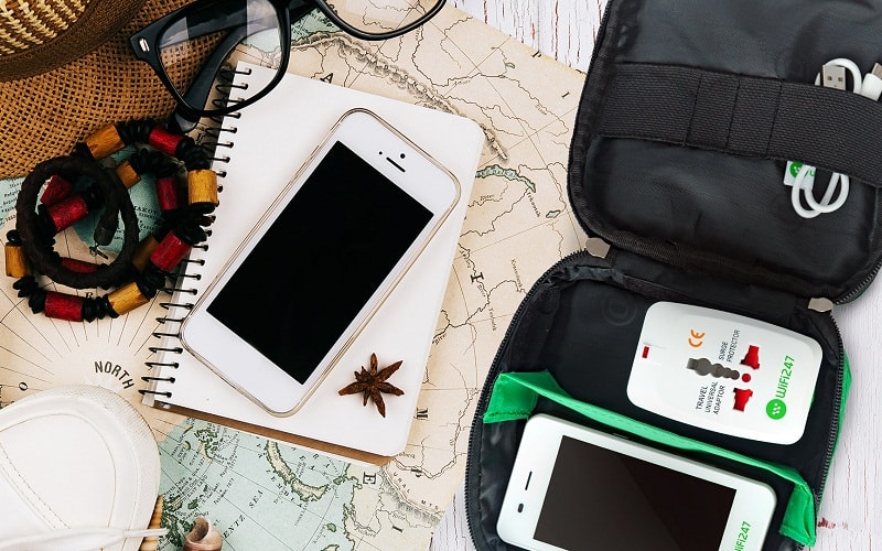 Mẹo hữu ích để tiết kiệm chi phí Internet khi đi du lịch 5 Wanderlust Tips bo tui nhung meo co ban de tiet kiem chi phi internet khi di du lich nuoc ngoai bia