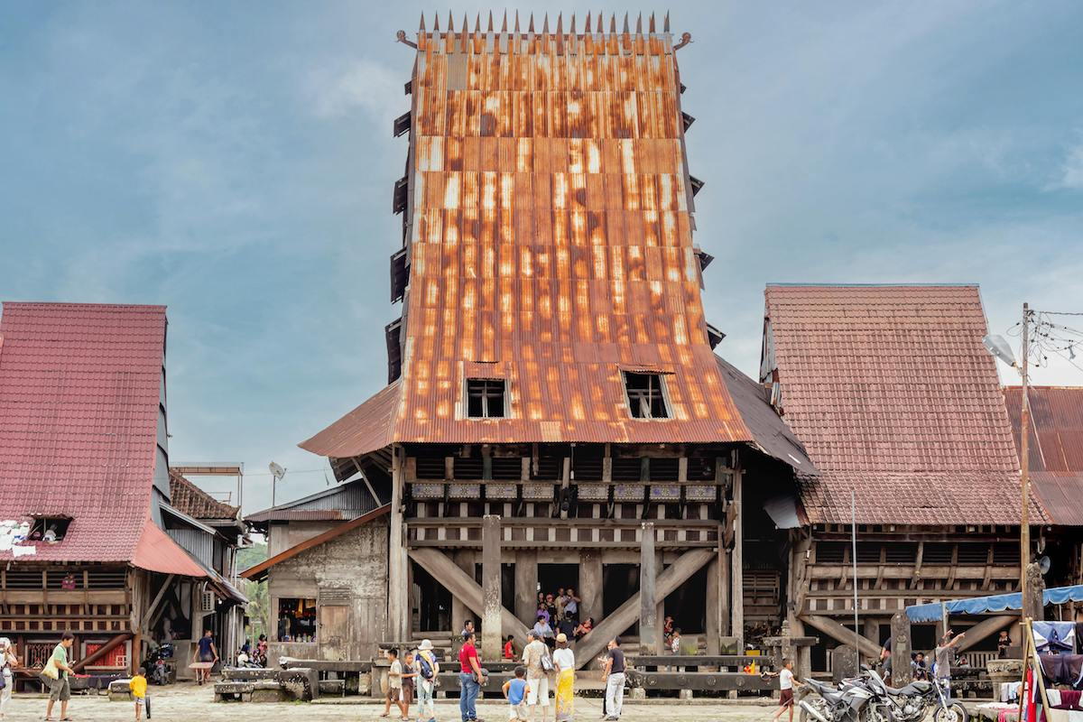 Kinh nghiệm du lịch Tana Toraja: Nơi cuộc sống bắt đầu sau cái chết