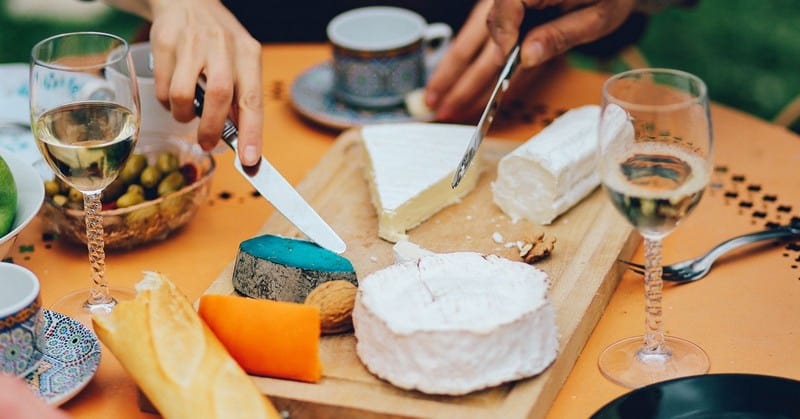 Wanderlust Tips den london kham pha nha hang pho mai bang chuyen dau tien tren the gioi 03