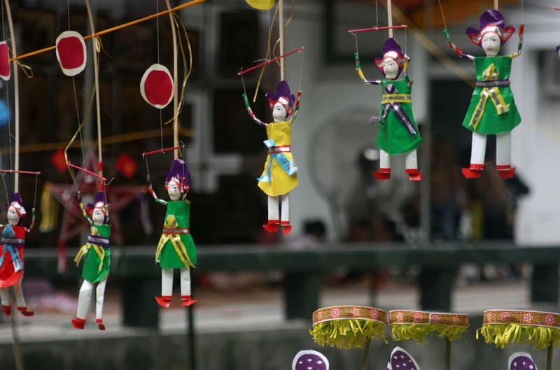 Wanderlust Tips do choi truyen thong tet trung thu 07